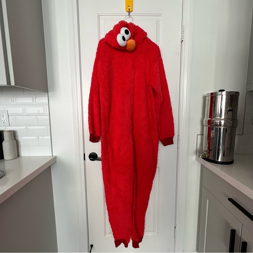 Used Sesame Street Elmo Costume Adult XS/SM